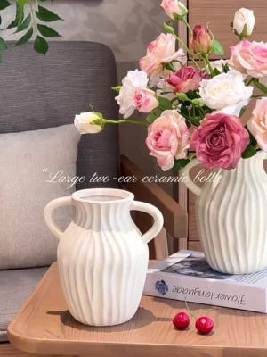 Nordic Flower Vases Shell Shaped Ceramic Vessels Stripe Pattern Vase with Handle