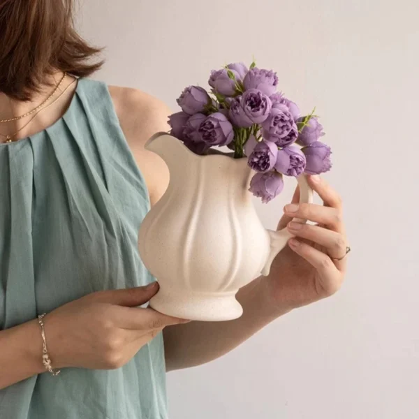 Nordic ins Style Retro Ceramic Vase White Water Bottle Decoration Living Room Desktop Dried Vase